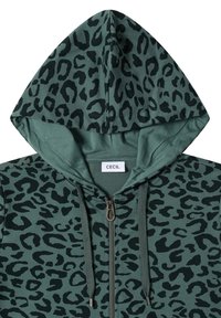 Felpa con cappuccio e zip di colore verde con stampa leopardata nera. Presenta una chiusura con coulisse e un tessuto morbido per il massimo comfort. Marchio ben visibile.