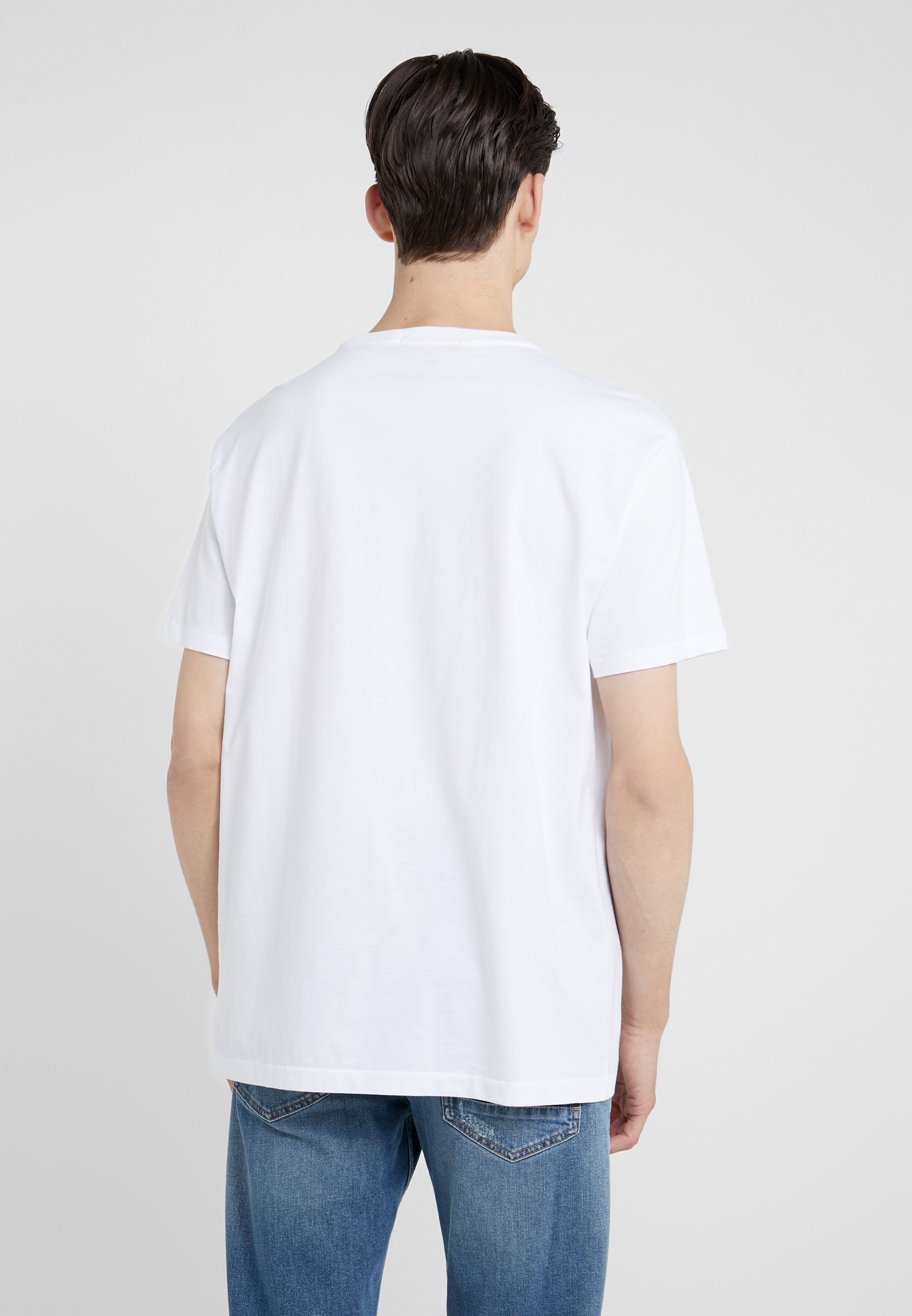 white tee polo