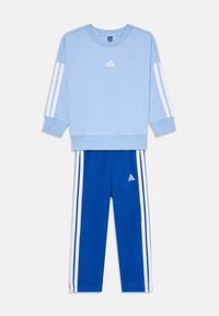 Unselected, glow blue/white