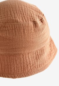 Next REGULAR FIT - Hatte - tan brown crinkle