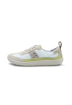 Sneaker with a white mesh upper, beige suede accents, green suede stripe, and circular metal studs on a gray panel. Light rubber sole.