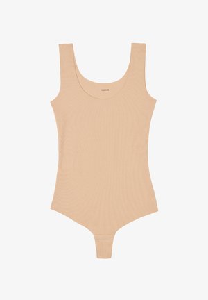 Body nude côtelé avec encolure arrondie et bretelles larges ; présente une jambe haute et un design sans couture pour un ajustement lisse.