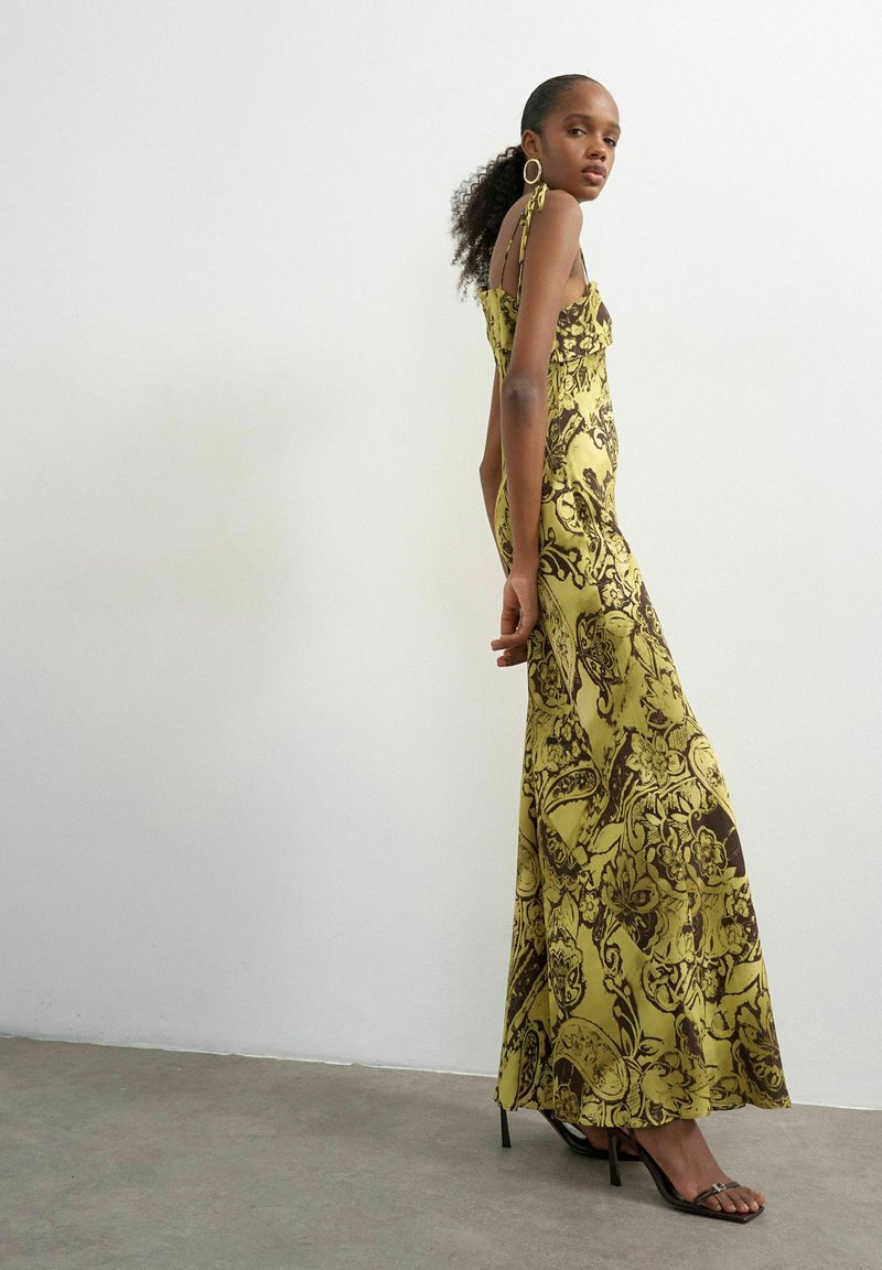 lime green topshop dress TSVAYA LONG DRESS - Maxi dress Halter neck