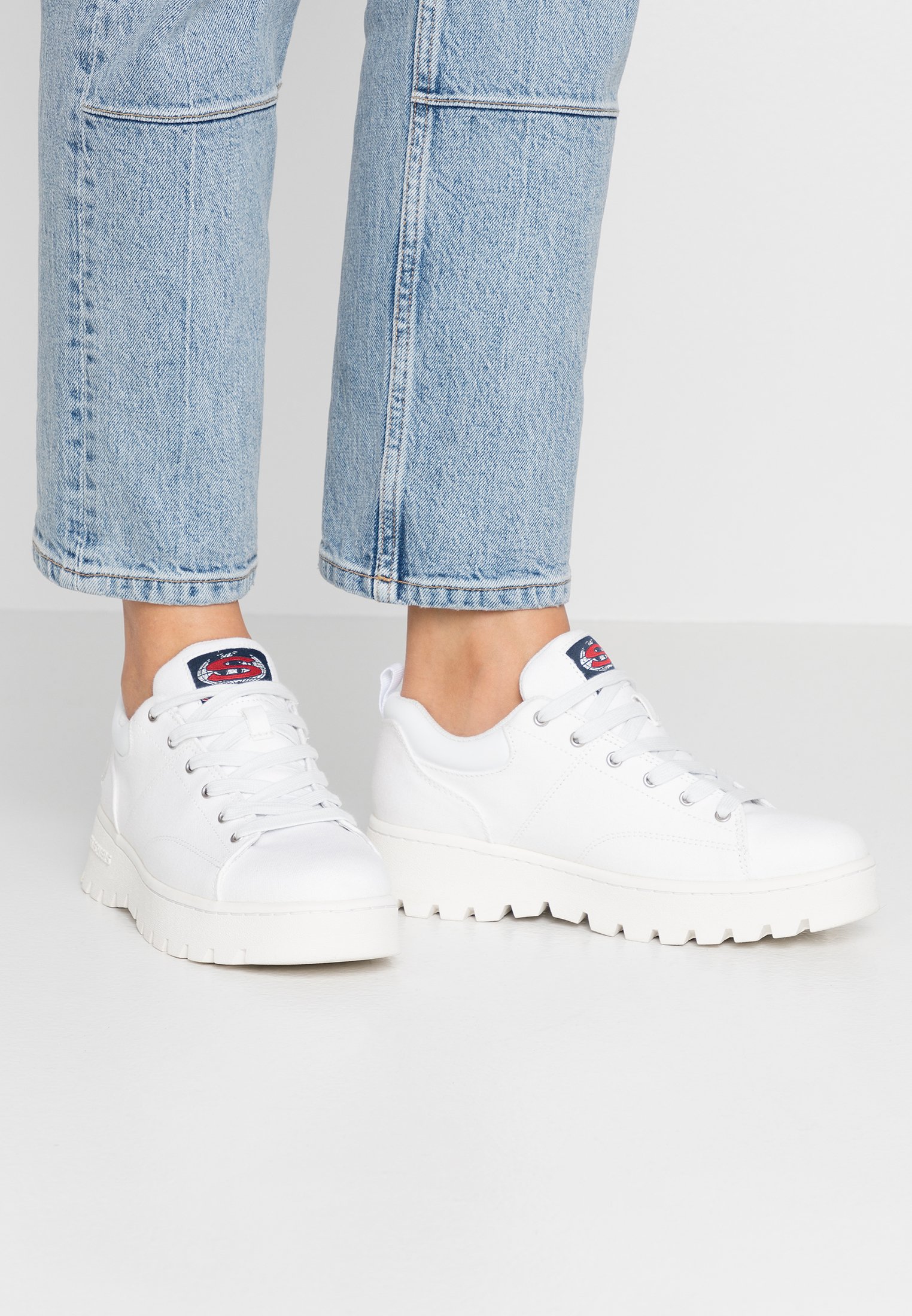 Skechers Sport CLEATS Joggesko white Zalando.no Skechers Sport CLEATS Joggesko white Zalando.no