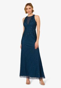 Robe De Soirée Adrianna Papell - Une Épaule, Fronces Satin - Taille 0 Gris Bleuté Clair - Neuf Sans Étiquette