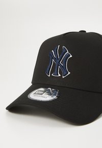 Thumbnail Image 5
