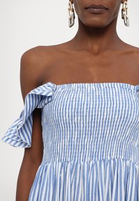 MILLE OLYMPIA DRESS - Φόρεμα ημέρας - blue