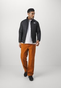 The North Face M BETTAFORCA LT DOWN JACKET - Dunjakke - black
