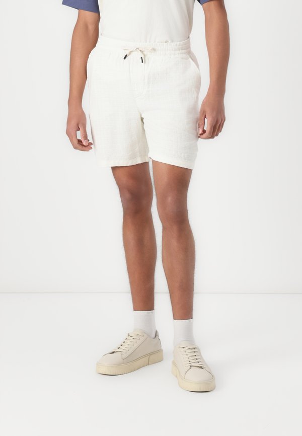 ONSTEL LATHAM - Shorts - cloud dancer