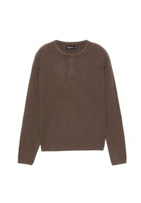 - Sweter