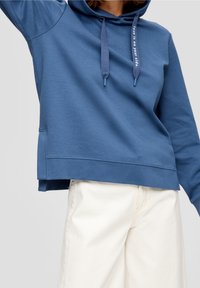 s.Oliver Jersey con capucha - blue