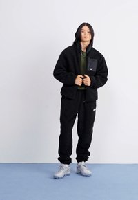 Ellesse VITERBO - Giacca invernale - black