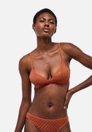 Monoprix, Soutien-gorge triangle - fez