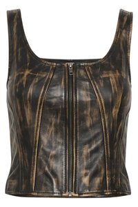 Svart skinncropped tank topp med glidelås foran, med en brun marmorert tekstur, glatt overflate og brede skulderstropper.