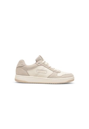 - Sneakersy niskie