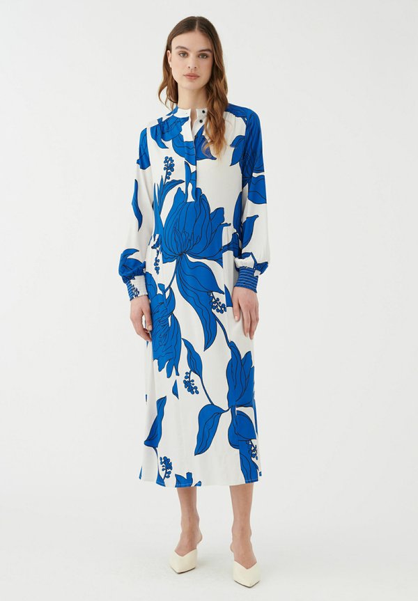 MARLADEA EV - Blusenkleid - datura