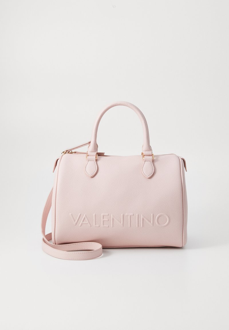Bolsa de mão estruturada em pele rosa com o logótipo "VALENTINO" em relevo, alças superiores, alça destacável e acabamento texturizado.