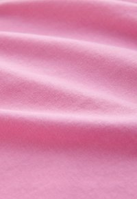 Non sélectionné, purple blue butter yellow pink white