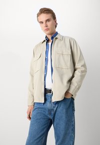 BOSS LOVEL ZIP - Skraistė  - light beige