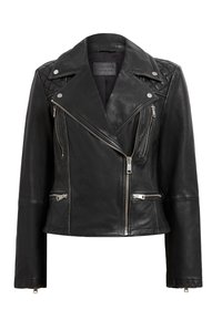 Giacca da motociclista nera in pelle con spalle trapuntate, chiusura con zip asimmetrica, borchie metalliche e tasche con zip. Texture liscia, design attillato.