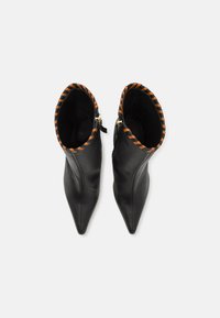 ALOHAS LEO - Kotníkové boty - black