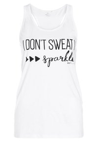 Débardeur blanc en coton avec un slogan imprimé en noir, "JE NE TRANSPIRÉ PAS, JE SCINTILLE", accompagné de graphiques de flèches ludiques.