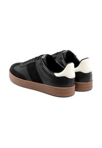 RYŁKO - Sneakersy niskie