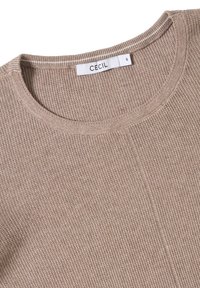 Beige gestrickter Pullover mit rundem Ausschnitt, strukturiertem Muster und gestickten Details. Etikett weist "CECI" aus, Größe "S."