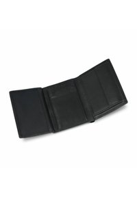 Zwarte leren portemonnee met een bi-fold ontwerp. Heeft meerdere kaartsleuven, een vak voor briefgeld en een gestructureerde binnenkant.