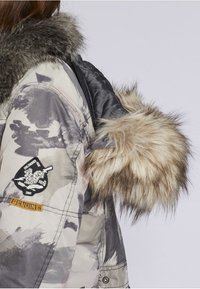 khujo Parkas - grey