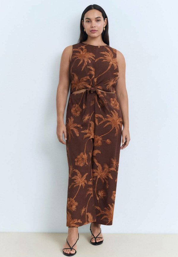 CUT OUT KNOT DETAIL - Jumpsuit