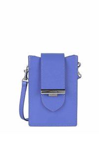 Borsa a tracolla in pelle viola, forma rettangolare, con patta anteriore e dettagli in metallo argentato. Texture liscia con cuciture curate.