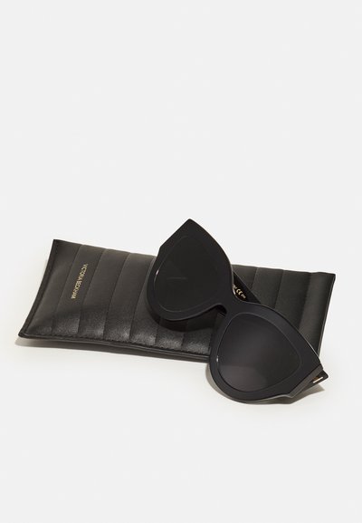 Victoria Beckham Occhiali da sole - black