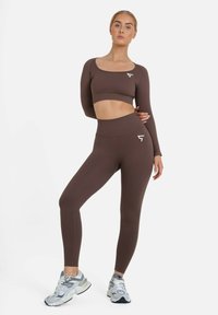 SQUATPROOF RETAINED SEAMLESS HIGH WAIST  - Leggings - dark brown