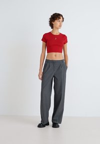 GAP TEE - T-shirts print - red
