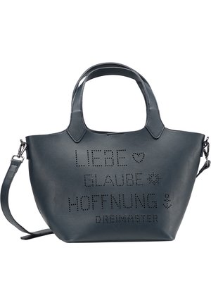 Sac à main en cuir noir avec double poignée et bandoulière amovible, orné des mots allemands perforés « Liebe », « Glaube », « Hoffnung » et « Dreimaster ».