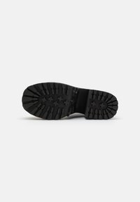 Buffalo KILLAH SOCK BOOT - Bottes à plateau - black