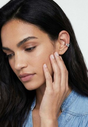 Sif Jakobs Jewellery, FOGLIA EAR CUFF - Én ørering - silver-coloured