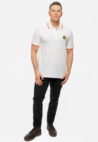 Paradiso Clothing GUNS N' ROSES PISTOLS UNISEX - Polo shirt - white