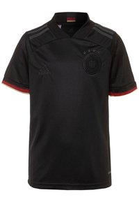 Maglietta da calcio nera con tessuto testurizzato, caratterizzata dall'emblema della federazione calcistica tedesca, tre stelle e accenti rossi e dorati sul colletto.