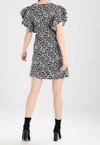 Dorothy Perkins Vapaa-ajan mekko - multi-coloured