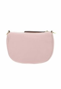 Clutch bag in pelle rosa con una forma curva e semi-ovale. Presenta una chiusura con zip e una superficie liscia, leggermente texturizzata. Finiture in metallo dorato.