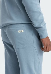 Ombre SET OF KANGAROO  - Träningsset - light blue