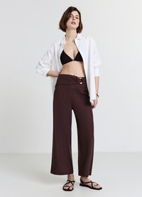 Calliope CULOTTE CON FIBBIA - Stoffhose - marrone chiaro