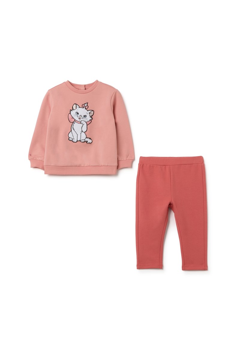 Sudadera rosa con un estampado de un gato de dibujos animados, combinada con leggings rosas sólidos. Tejido suave, mangas largas y cinturilla elástica en los pantalones.