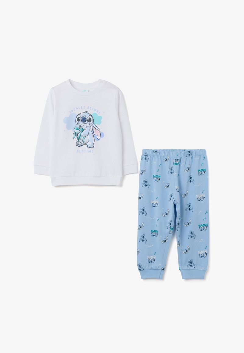 Haut à manches longues blanc avec le texte "Câlins avant le coucher" et un personnage de dessin animé. Bas de pyjama bleu avec un motif de personnage répété et une taille élastique.