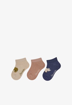 Drei Paar Kindersocken: Beige mit grünem Tiermuster, hellrosa gerippt und marineblau mit weißem Tiermuster. Weiches Material aus Baumwollmischung.