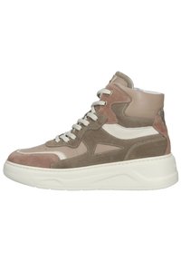 Zapatilla alta en ante beige, marrón y gris claro. Suela de goma blanca con detalles texturizados. Presenta cordones en la parte delantera y un collar acolchado.
