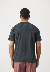 Under Armour VENT  - Športne majice - black/castlerock