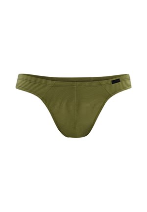 Herrenslip im olivgrünen Streifenmuster mit niedrigem Bund und kleinem schwarzem Markenlabel auf der rechten Seite.